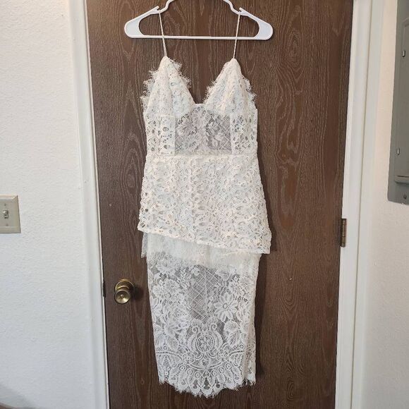 Hera Collection Dresses & Skirts - Celebrity by Hera Collection lacy white dress